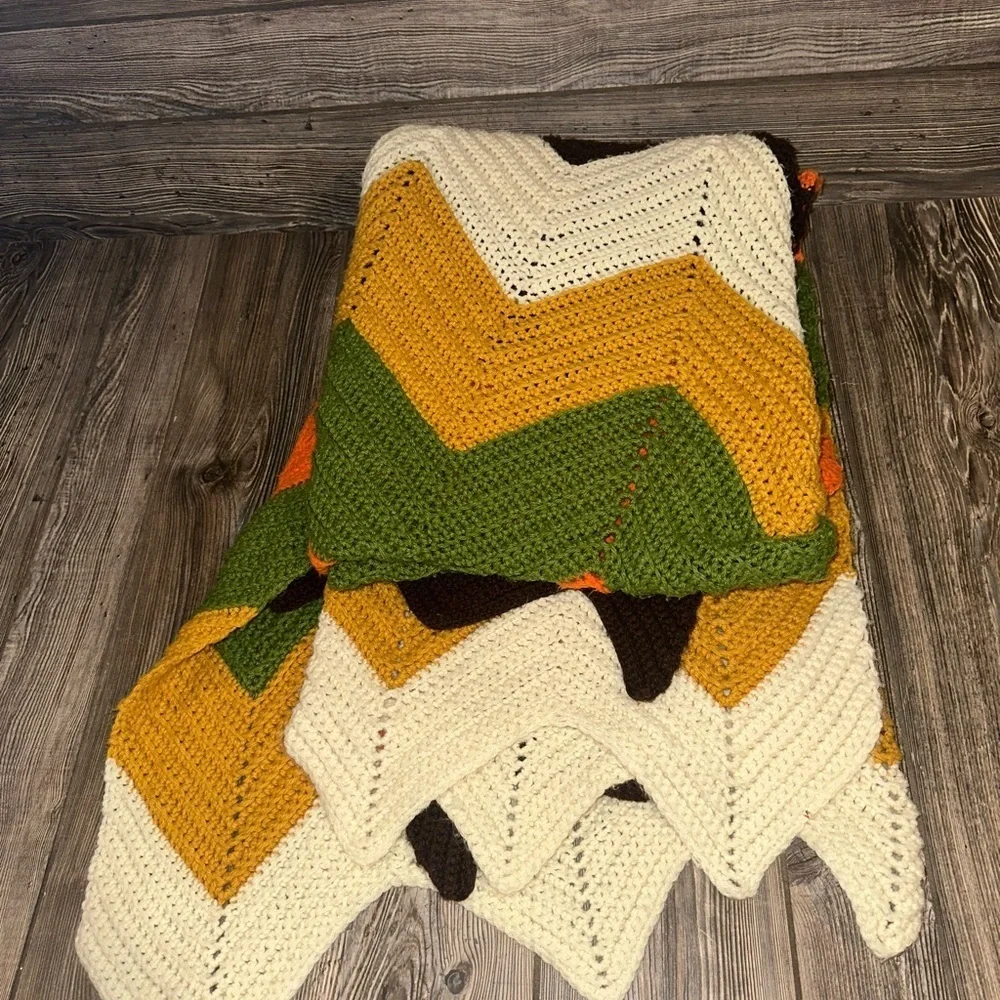 Handmade Crochet Multicolor Chevron Knit Fall Autumn Granny Cottagecore Winter